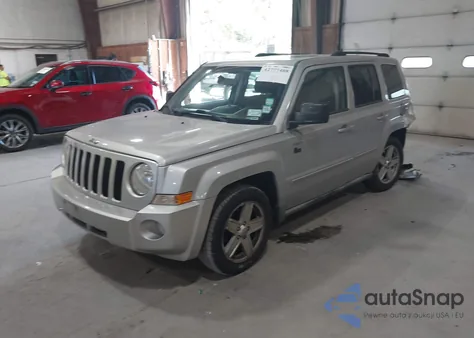 2010 Jeep Patriot Sport from USA, damaged, VIN 1J4NT1GA2AD625862